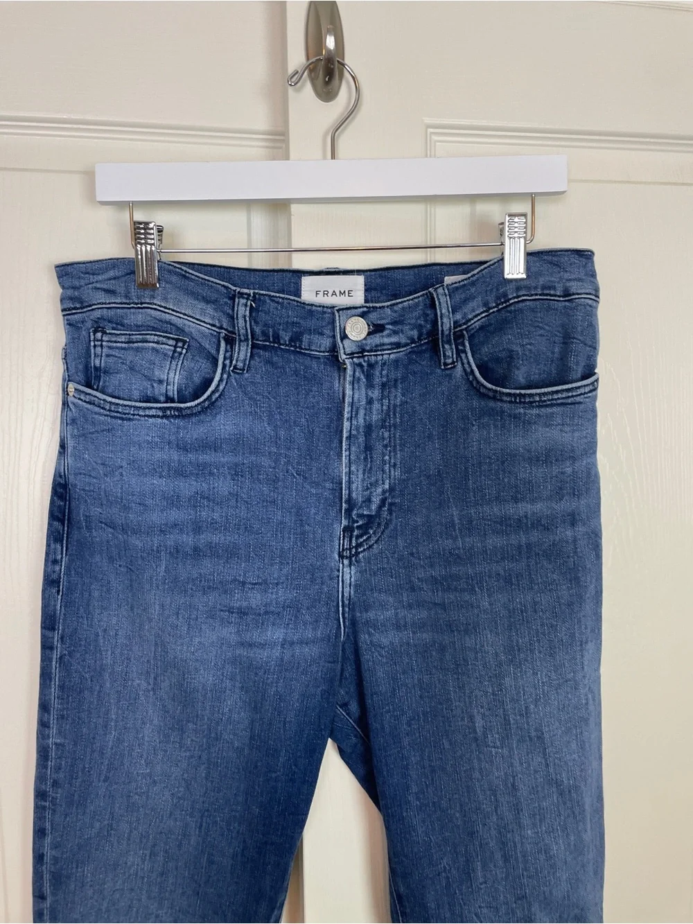 FRAME Le High Straight Jeans Crossings Wash Sz 31